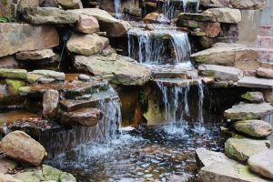 Air Terjun Batu Alam Minimalis: Dekorasi Elegan dengan Harga Terjangkau dan Bergaransi