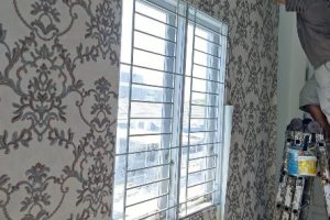 Kegunaan Pemasangan Wallpaper: Solusi Dekorasi Estetis, Terjangkau, dan Tahan Lama